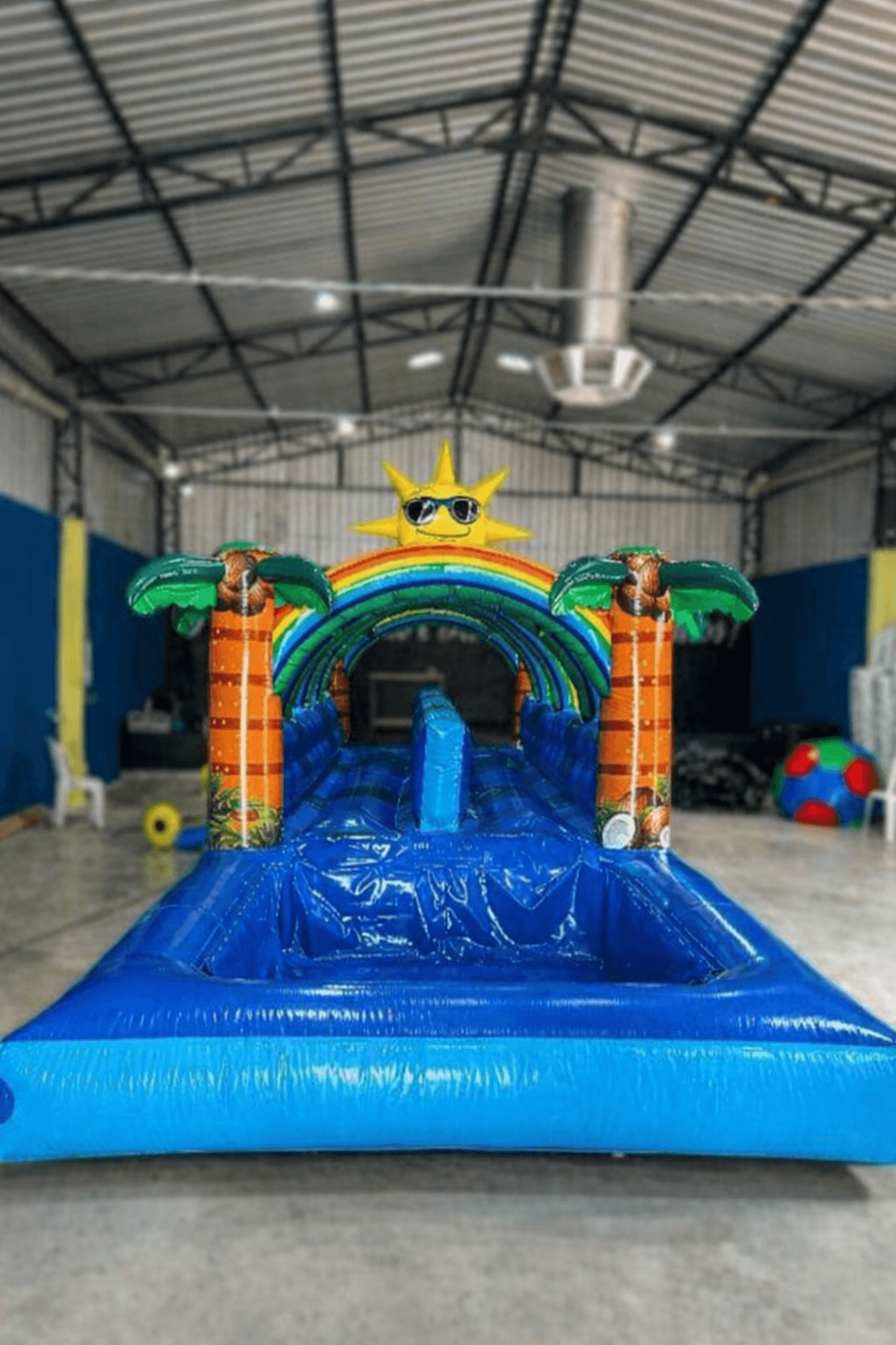 Escorregador inflável aquático radical para aluguel em festas