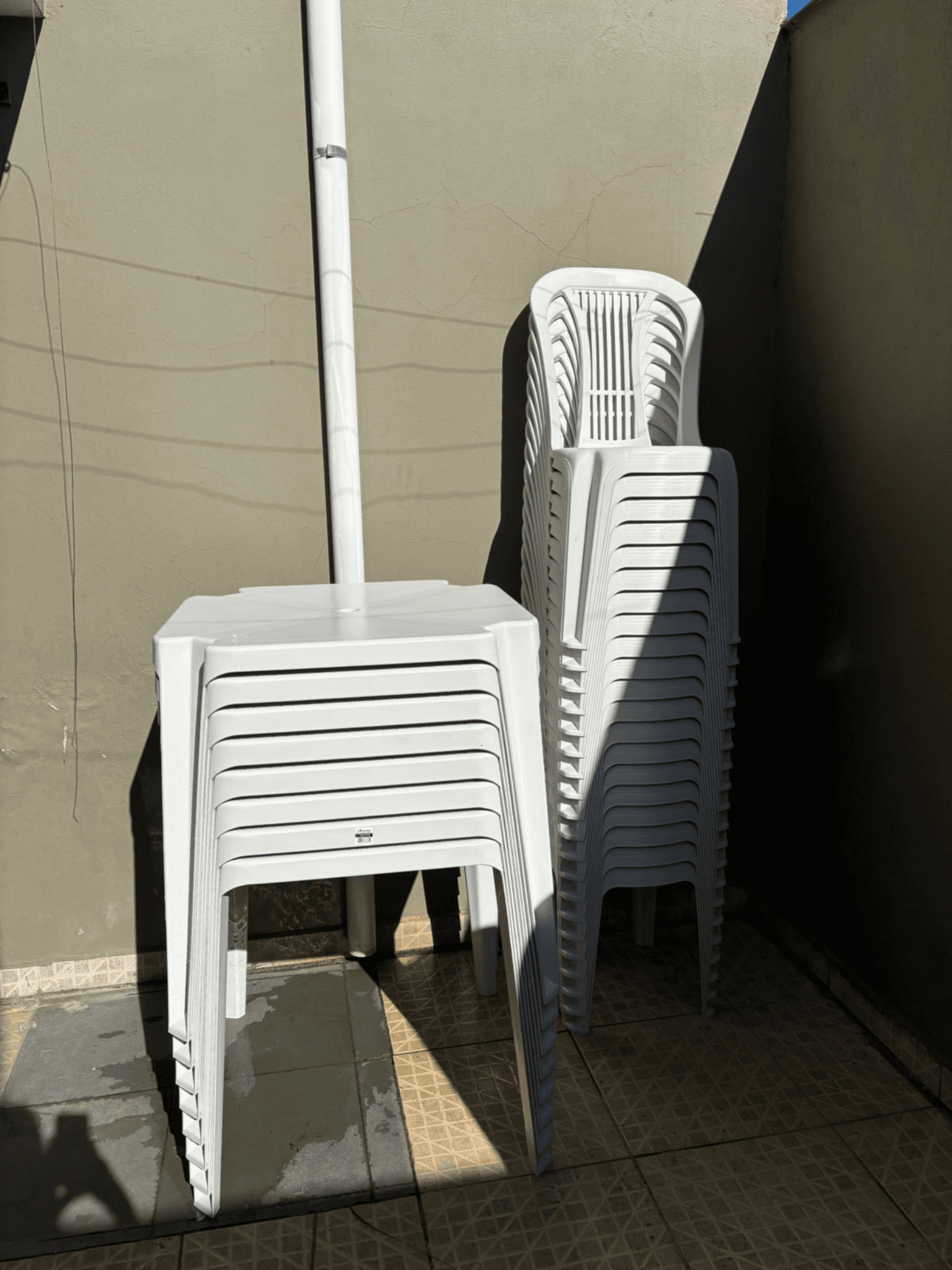 Mesas e Cadeiras miniatura 2